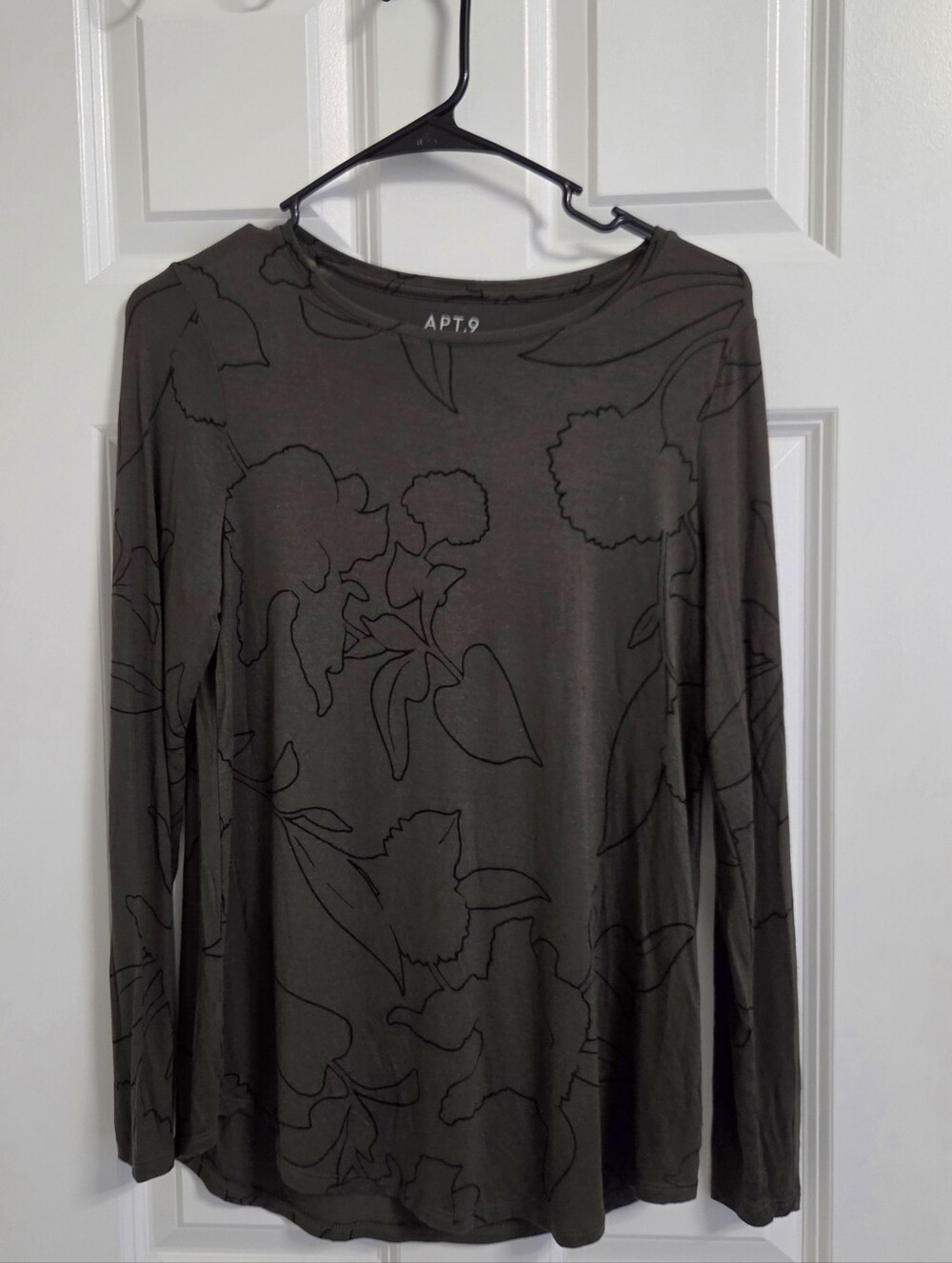 Apt 9 Leaf Print Top